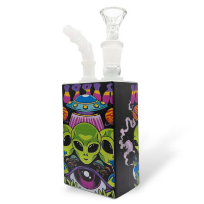 green aliens juice box
